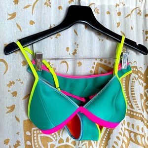 NEVER WORN TRIANGL BIKINI!!!!
